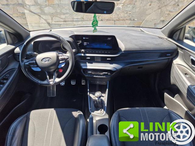 HYUNDAI i20 usata, con USB