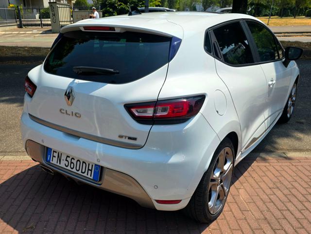 RENAULT Clio usata, con Boardcomputer