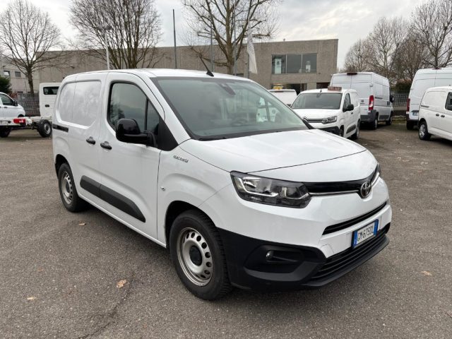 TOYOTA Proace usata, con ABS