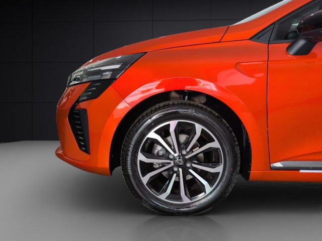 RENAULT Clio usata, con Controllo trazione