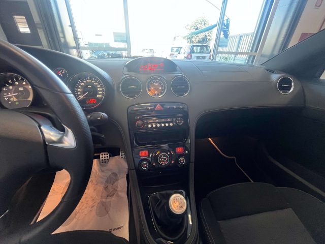 PEUGEOT RCZ usata, con Boardcomputer