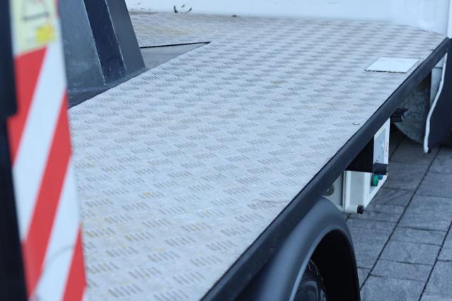 MERCEDES-BENZ Sprinter usata 53