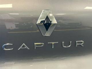 RENAULT Captur usata, con Hill holder