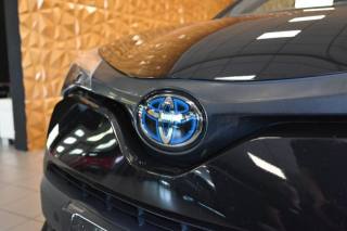 TOYOTA C-HR usata 12