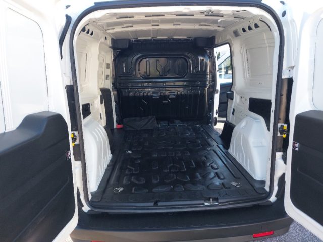 FIAT Doblo usata, con Volante multifunzione