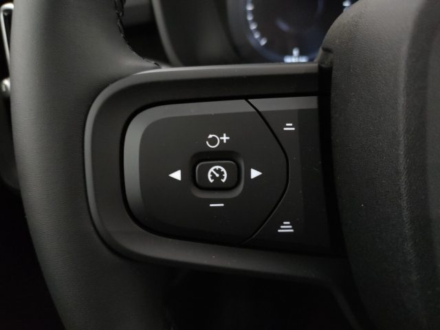 VOLVO XC40 usata, con Controllo trazione
