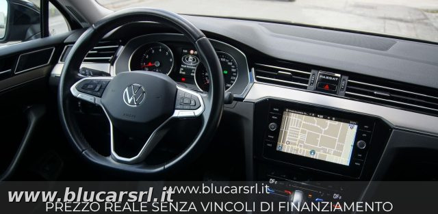 VOLKSWAGEN Passat usata 6