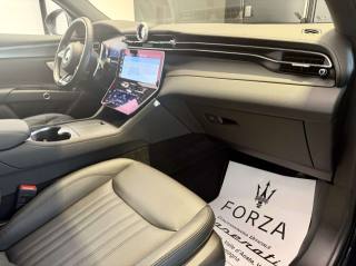 MASERATI Grecale usata, con Tettuccio apribile