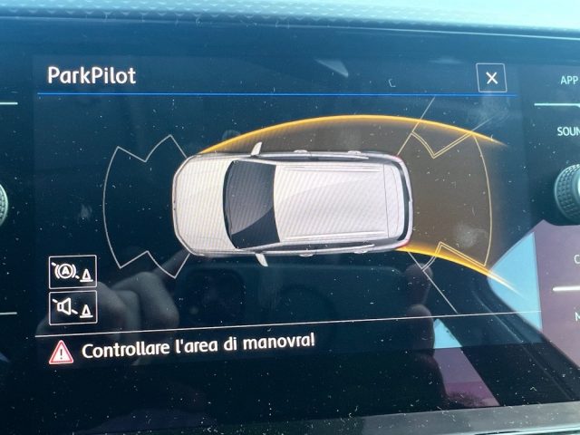 VOLKSWAGEN T-Cross usata, con Sedile posteriore sdoppiato