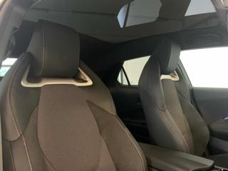 TOYOTA C-HR usata, con Specchietti laterali elettrici