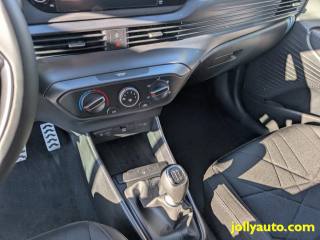 HYUNDAI Bayon usata, con Android Auto