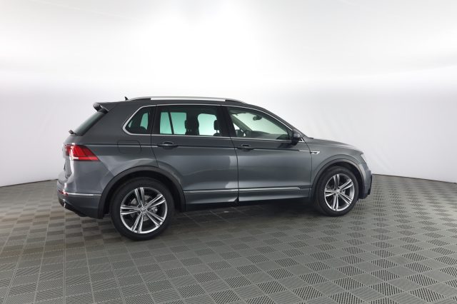 VOLKSWAGEN Tiguan usata 2