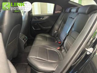 JAGUAR XE usata, con Controllo automatico clima