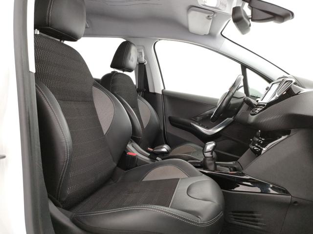 PEUGEOT 2008 usata, con Cerchi in lega