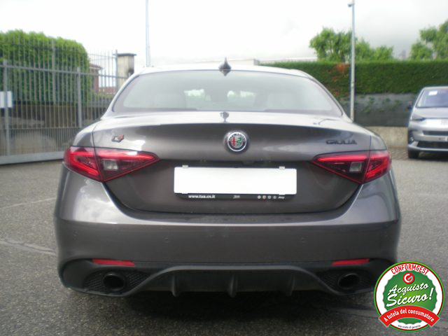 ALFA ROMEO Giulia usata, con Autoradio