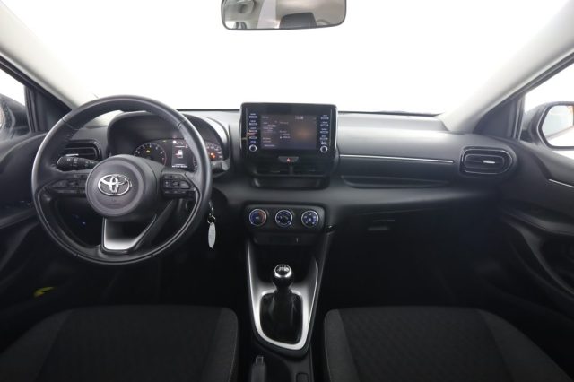 TOYOTA Yaris usata 10