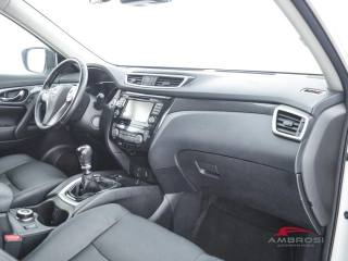 NISSAN Other usata 11