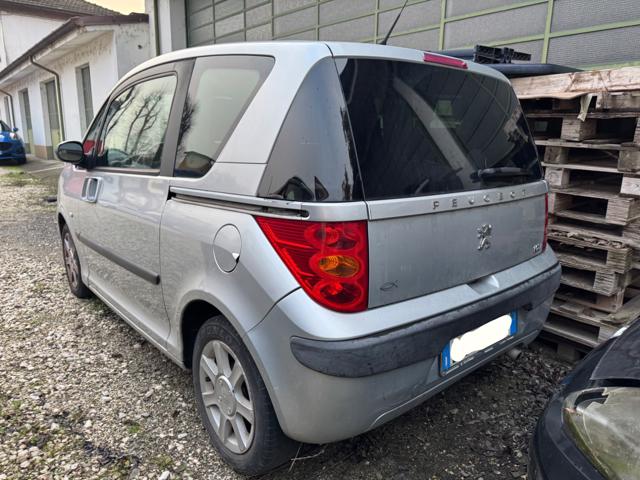 PEUGEOT 1007 usata, con Autoradio
