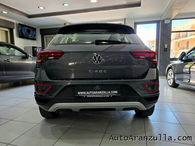 VOLKSWAGEN T-Roc usata, con Alzacristalli elettrici