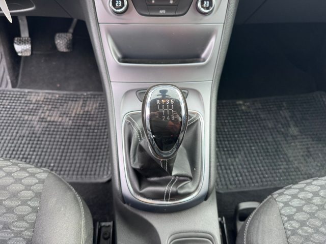 OPEL Astra usata, con Servosterzo