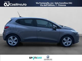 RENAULT Clio usata, con Autoradio