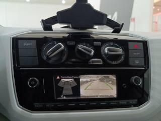 VOLKSWAGEN up! usata, con Sedile posteriore sdoppiato
