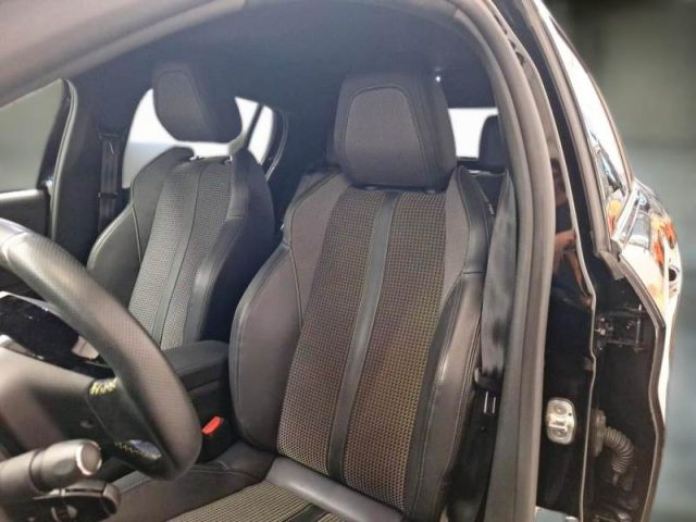 PEUGEOT 208 usata, con Chiusura centralizzata