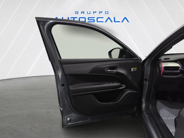 JEEP Avenger usata, con Cerchi in lega