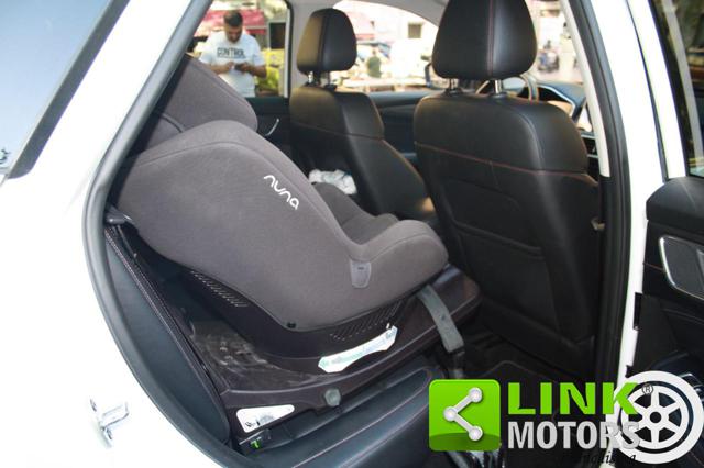 MG HS usata, con MP3