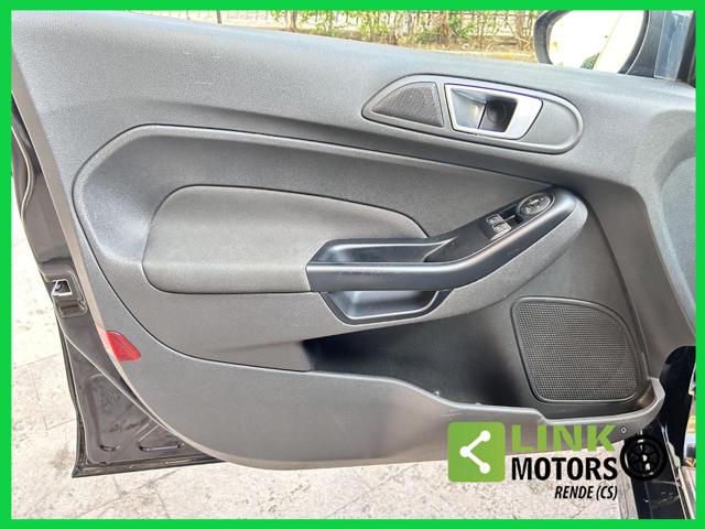 FORD Fiesta usata, con Luci diurne LED