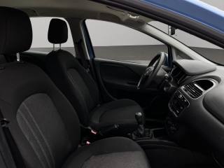 FIAT Punto usata 8