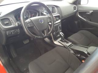 VOLVO V40 Cross Country usata, con Autoradio