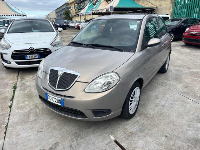 LANCIA Ypsilon usata, con ABS