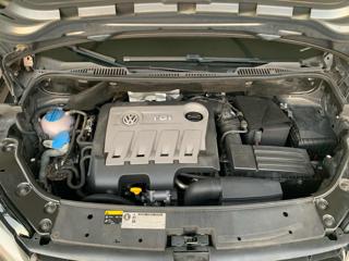 VOLKSWAGEN Touran usata, con Supporto lombare