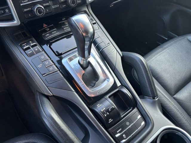 PORSCHE Cayenne usata, con Antifurto