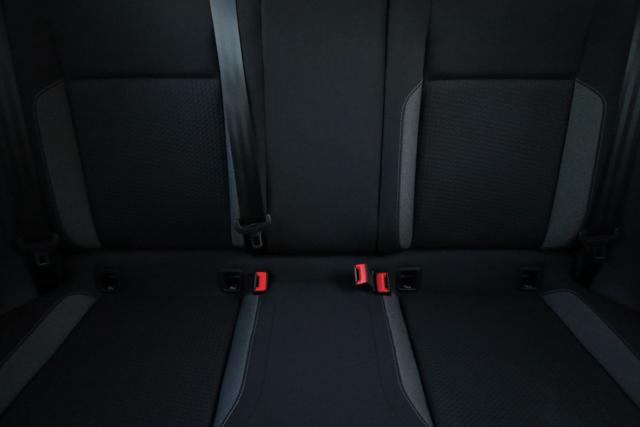 VOLKSWAGEN Taigo usata, con Autoradio