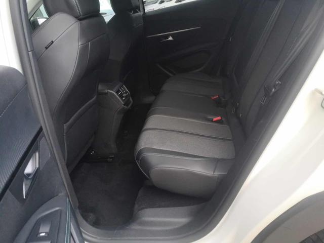 PEUGEOT 3008 usata, con Park Distance Control