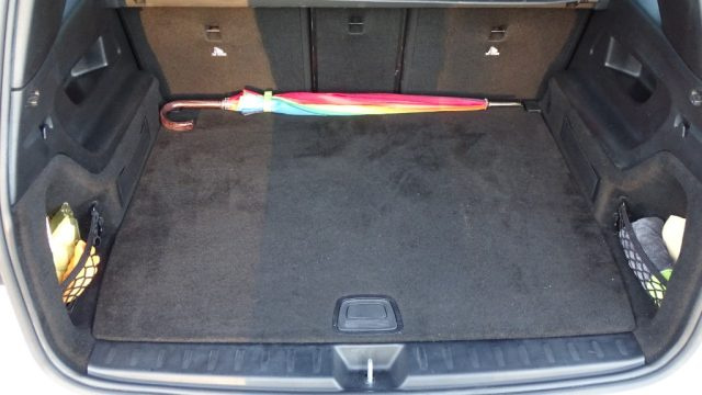 MERCEDES-BENZ GLB 200 usata 137
