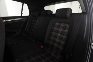 VOLKSWAGEN Golf usata 2