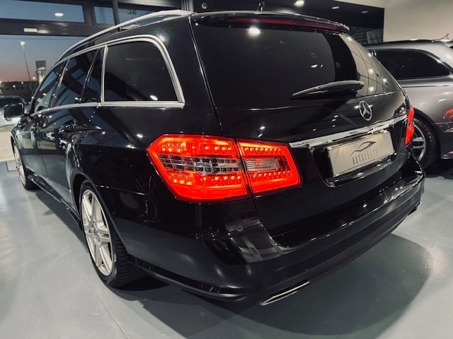 MERCEDES-BENZ E 350 usata, con Alzacristalli elettrici