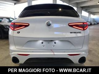 ALFA ROMEO Stelvio usata, con Autoradio