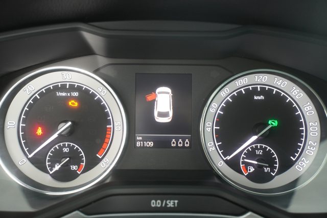 SKODA Superb usata 12