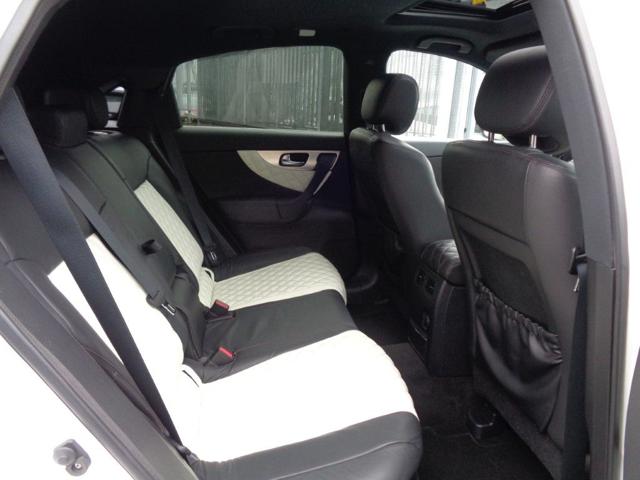 INFINITI FX30 usata, con Chiusura centralizzata