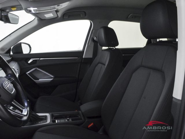 AUDI Q3 usata 8