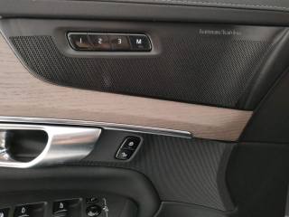 VOLVO XC90 usata, con Sistema di navigazione