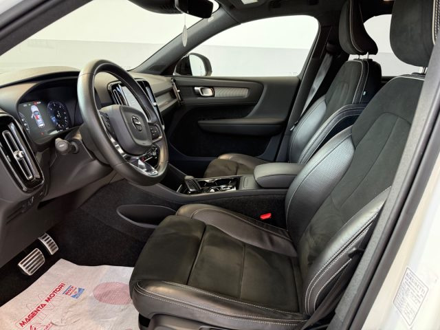 VOLVO XC40 usata, con Specchietti laterali elettrici