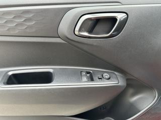 HYUNDAI i10 usata, con Chiusura centralizzata