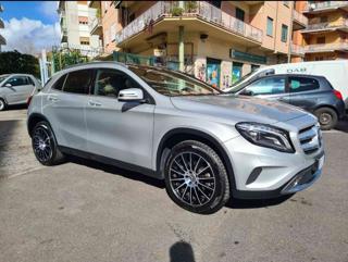 MERCEDES-BENZ GLA 200 d Automatic 4Matic Enduro