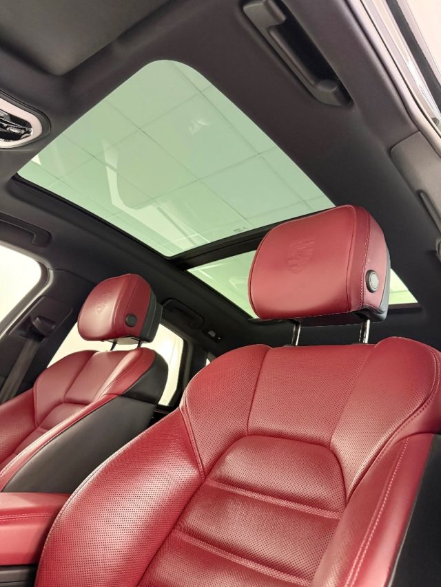 PORSCHE Macan usata, con Controllo trazione