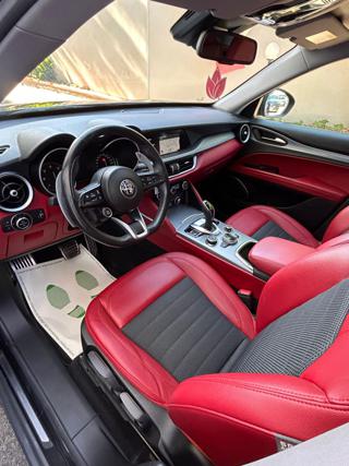 ALFA ROMEO Stelvio usata, con Cerchi in lega